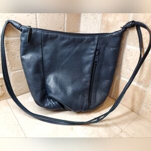 Contessa Y2K Navy Leather Shoulder Bag w/Front Zip Pocket 11"x9", 17" Strap Drop